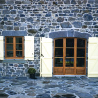 porte fenêtre 2 ventaux + fixe faux ouvrant cintré